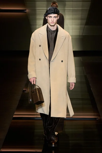 Look 71